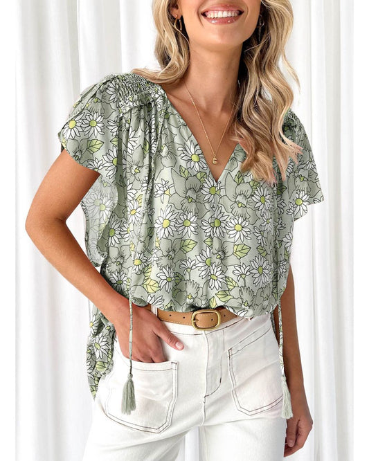 Tassel V-neck Pleated Detailed Short Sleeves Top